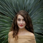 Zoë Simone García